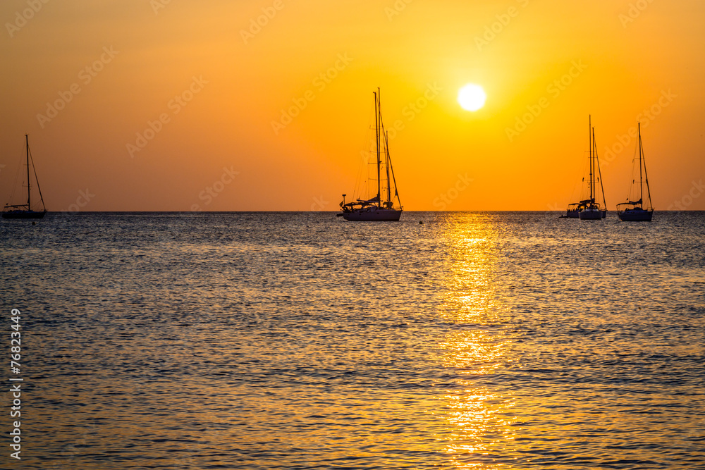 Barche al tramonto, Formentera