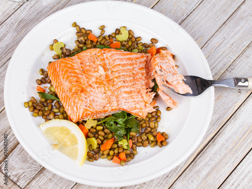 Salmon with Lentils and Arugula photo