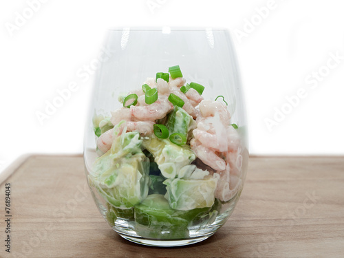 shrimp avocado salad
