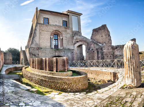 Photos Ninfeo elíptico. Domus Flavia at Palatin in Rome