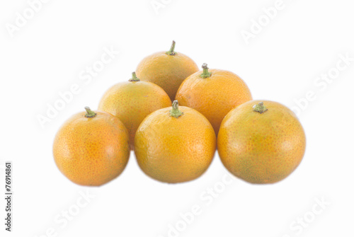 6 mandarin oranges