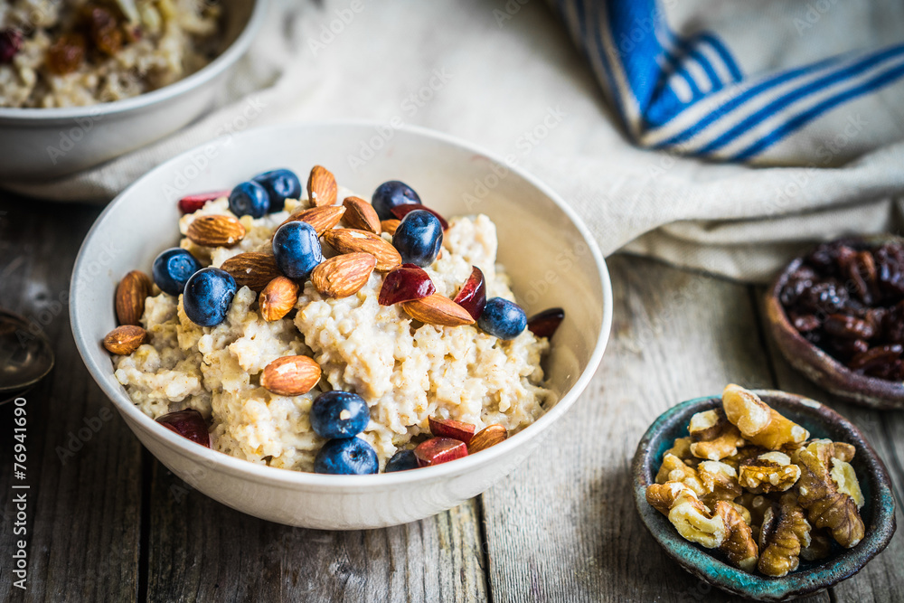 Oatmeal with berries and nuts Oatmeal with berries and nuts