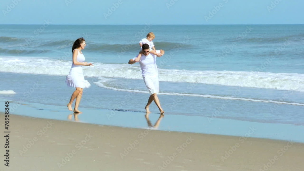 Loving Caucasian Couple Young Son Beach Summer Outing Loving Caucasian Couple Young Son Beach Summer Outing