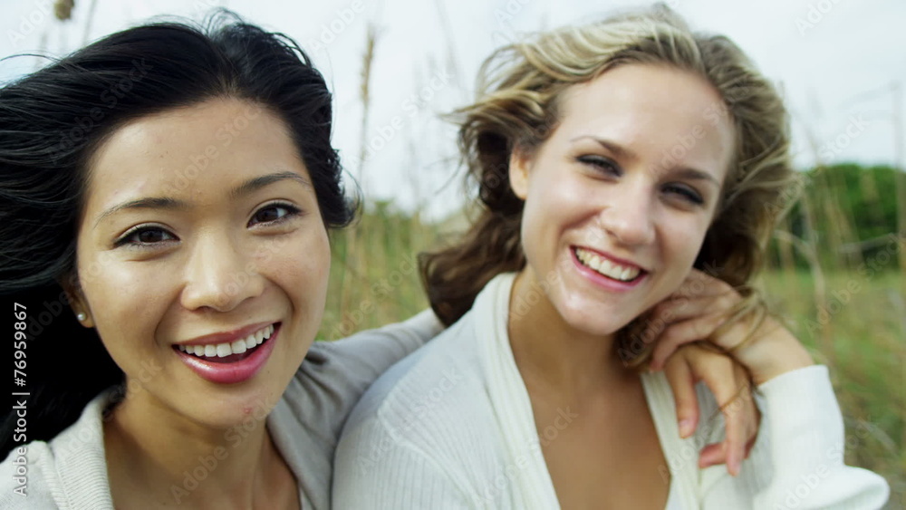 Close Up Young Multi Ethnic Girls Happy Healthy Outdoor Lifestyle Close Up Young Multi Ethnic Girls Happy Healthy Outdoor Lifestyle