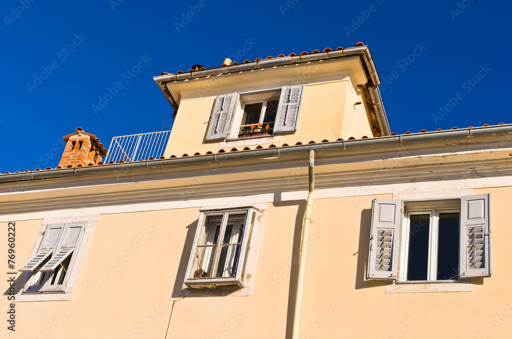 Obraz premium Colorful architecture at harbor of Piran, coastal town in Istria