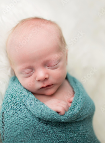 Newborn Asleep © chasingmoments
