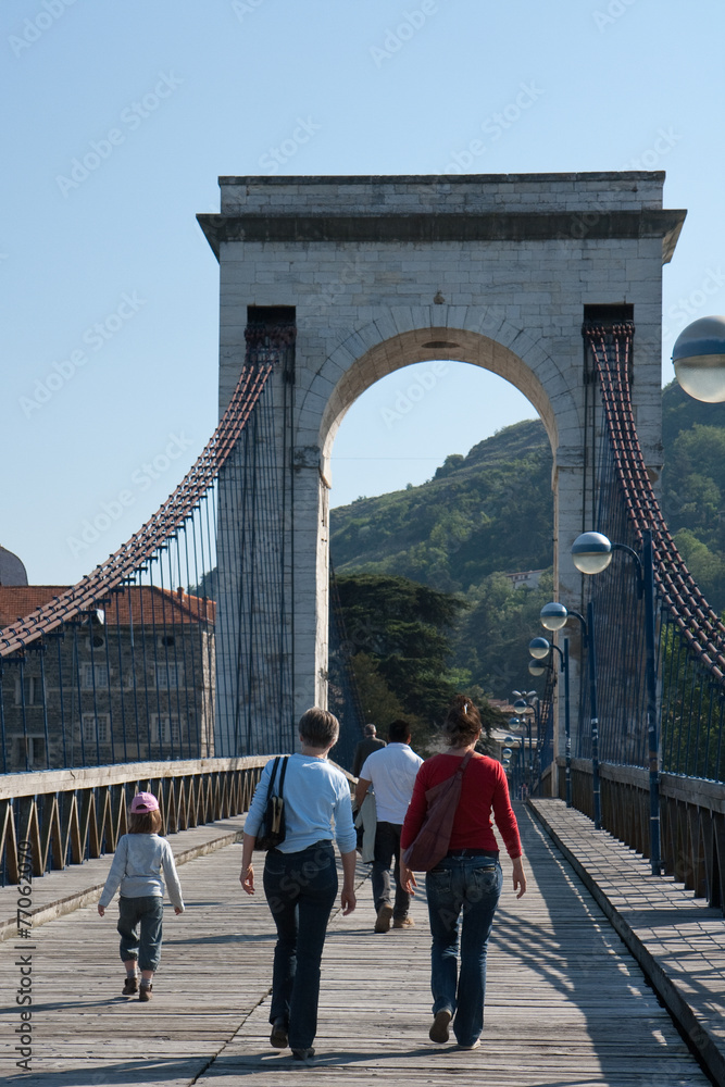 Fototapeta premium Sur la passerelle