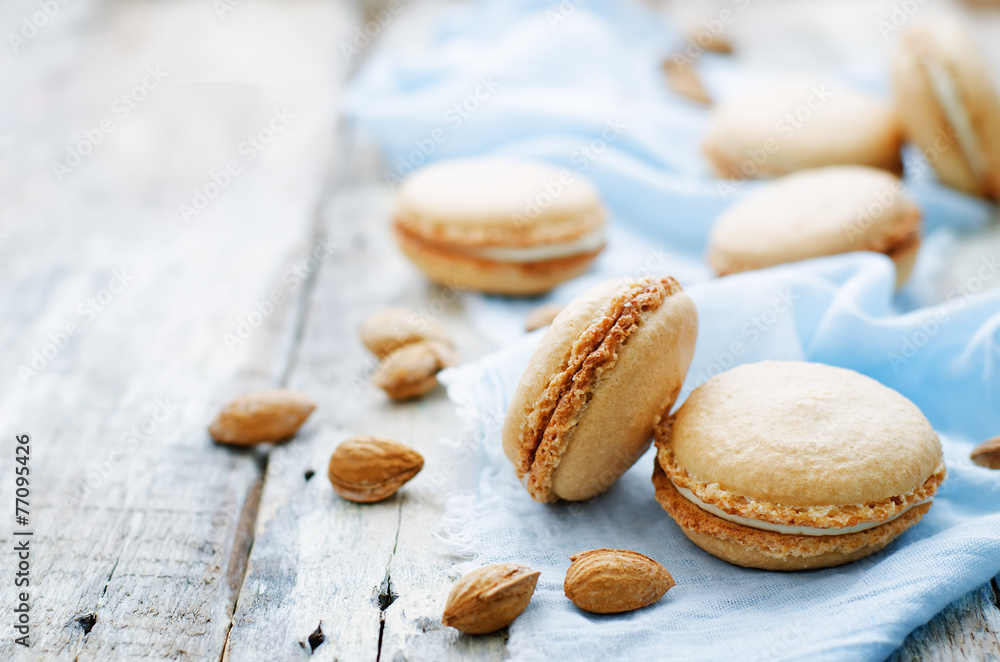 macaron with cream cheese macaron with cream cheese