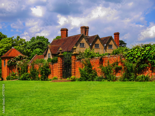 walled garden