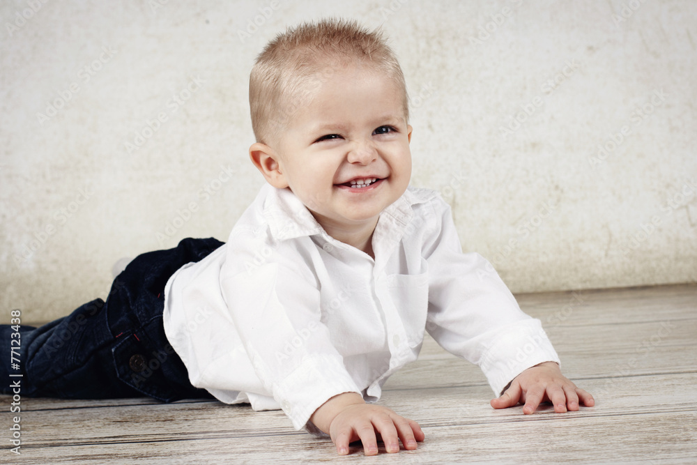 Naklejka premium Cute little baby boy