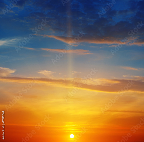 Fototapeta Naklejka Na Ścianę i Meble -  bright sunrise and beautiful sky