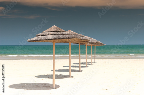 Fototapeta Naklejka Na Ścianę i Meble -  Umbrellas on the beach