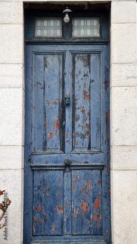 Blue door-Hendaia photo
