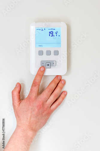 Digital thermostat