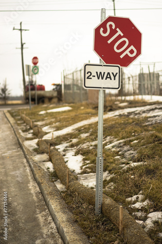 2-way stop sign