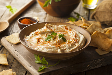 Healthy Homemade Creamy Hummus
