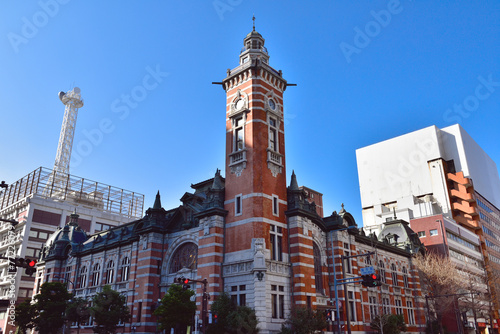 晴れた日の横浜市開港記念会館