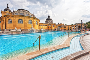Acrylglasbilder Budapest Széchenyi Thermalbad in Budapest  © Shchipkova Elena