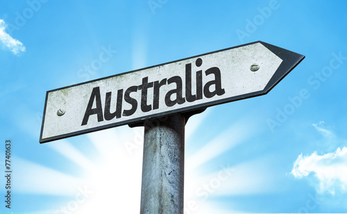 Australia sign with a beautiful day © gustavofrazao