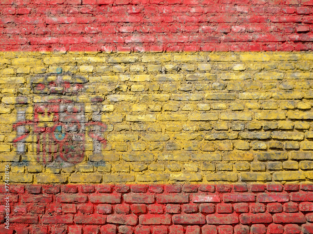 Fototapeta premium Spanish flag painted on wall