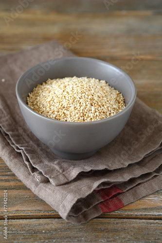 Sesame fried seeds in a bowl