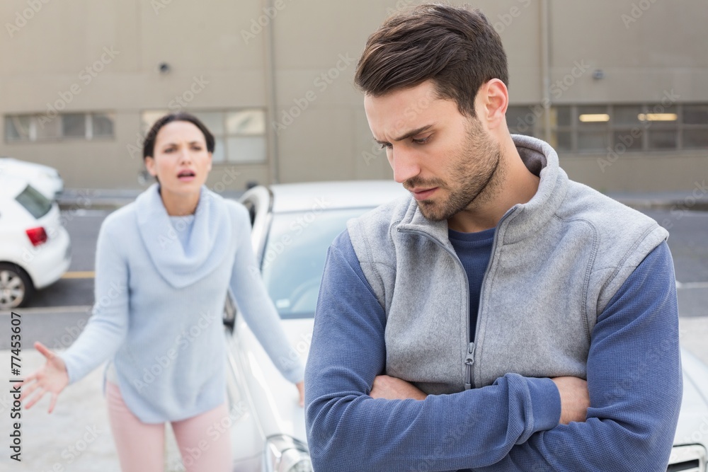 Obraz premium Young couple having an argument