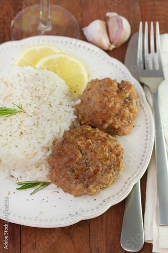 meatballs with rice and lemon