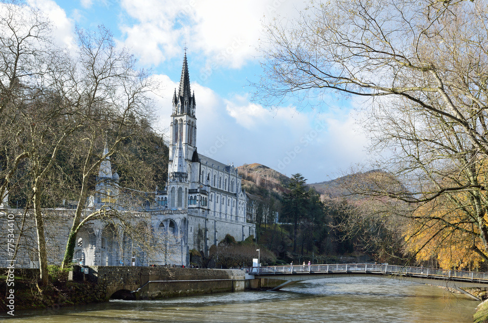 Upper church in Lourdes