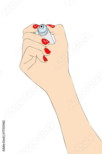 Mano femminile che disegna con un pennarello