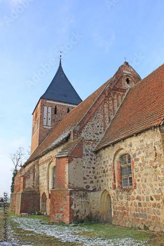 Zettemin: Gotische Dorfkirche (13. Jh., Mecklenburg-Vorpommern)