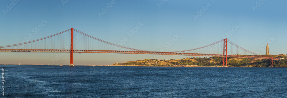 Fototapeta premium Rail bridge in Lisbon, Portugal.