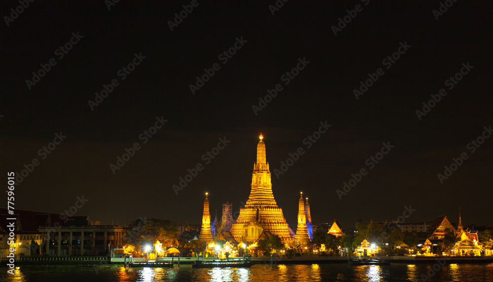 temple Wat Arun, Chao Phraya, Bangkok, Thaïlande