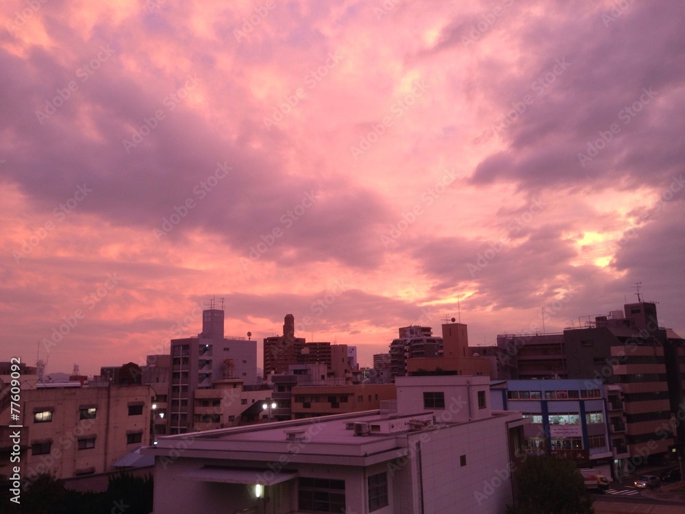 ピンク色の夕焼け