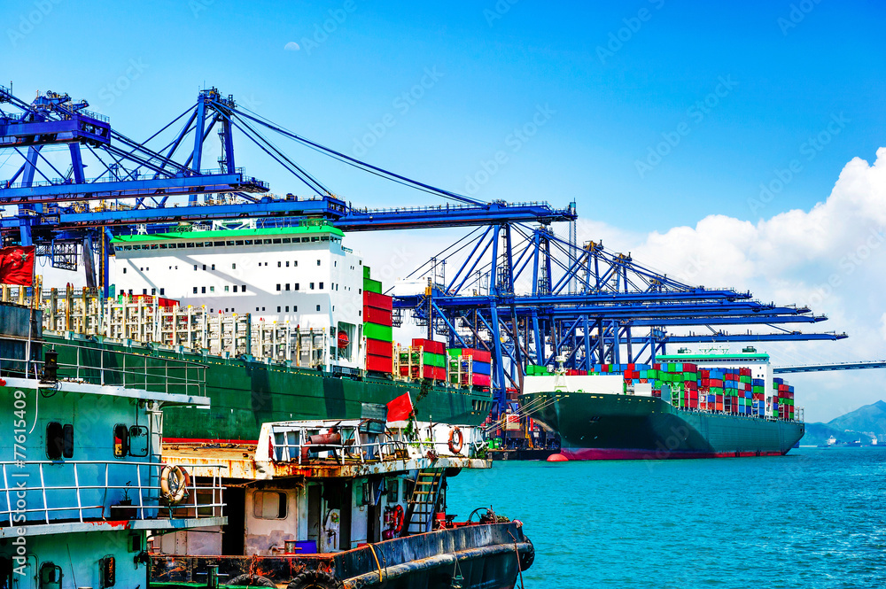 Naklejka premium industrial port with containers