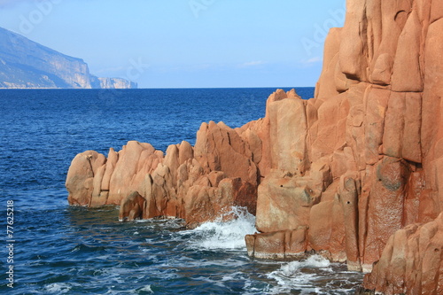 Albatrax, le rocce rosse in Sardegna