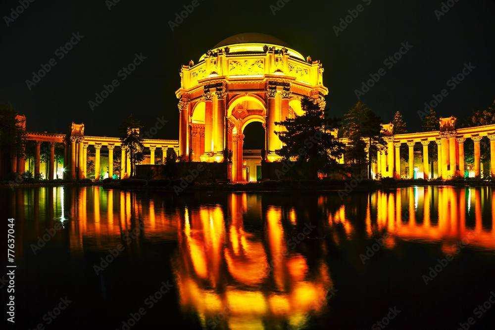 The Palace of Fine Arts in San Francisco