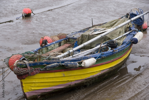 Wallpaper Mural Beached in Bridlington Harbour, UK Torontodigital.ca