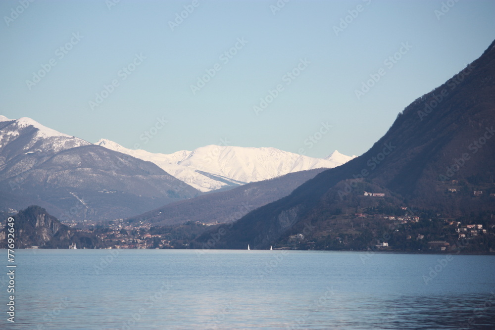 Schneegipfel - Winter am Lago Maggiore