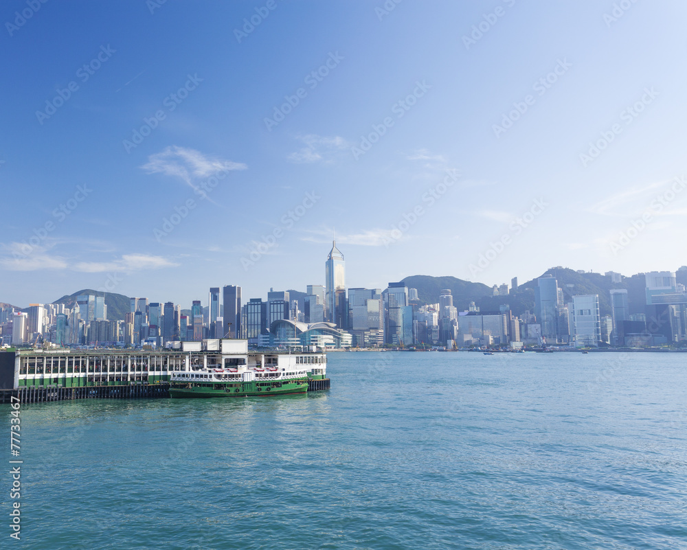 Fototapeta premium View of Victoria Harbour in Hong Kong during daytime