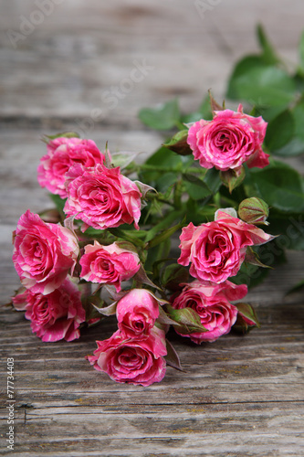 Bouquet of pink roses