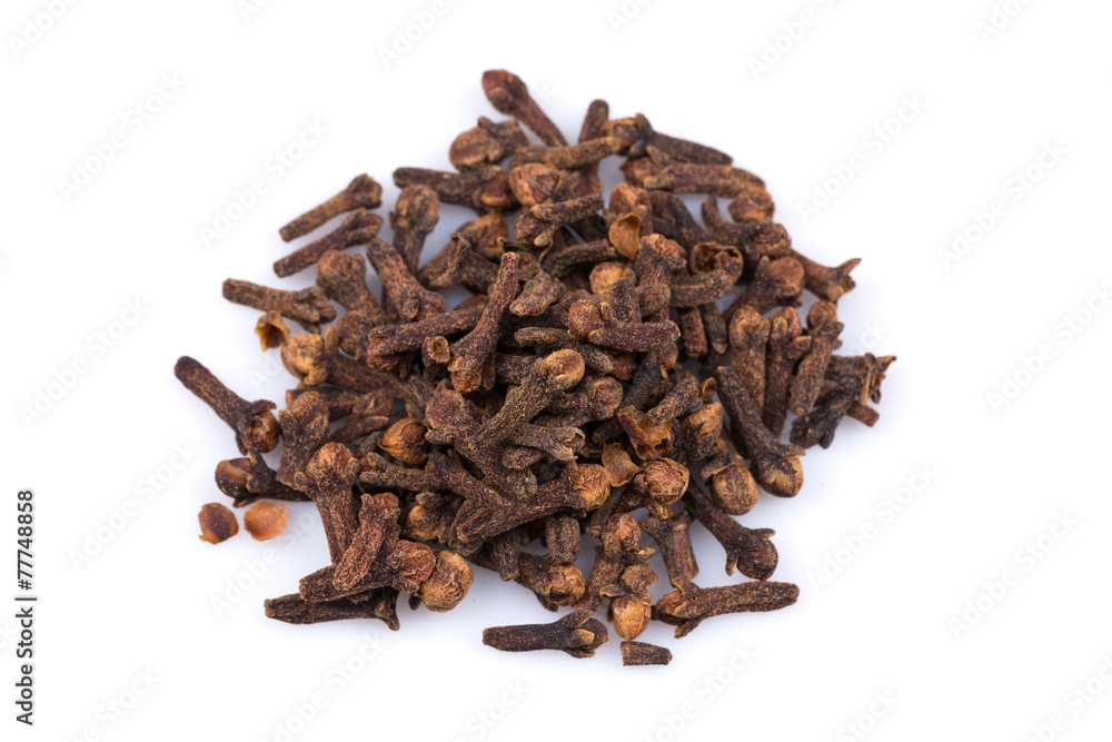 Cloves isolated on white background Cloves isolated on white background