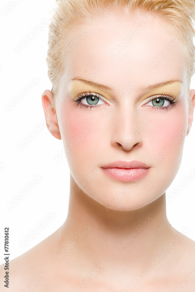 Pastel Make-Up Pastel Make-Up
