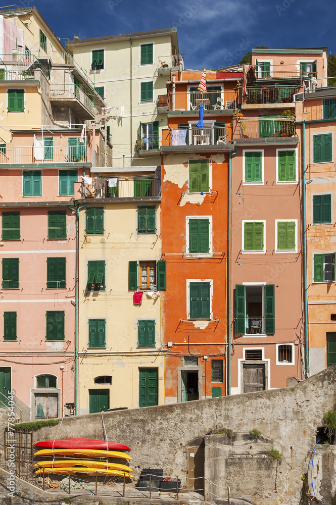 Colorful buildings in Riomaggiore, Cinque Terre, Italy