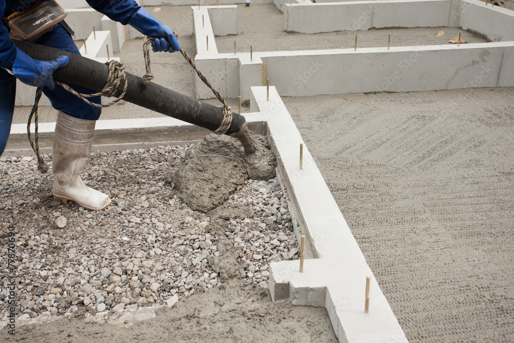 Naklejka premium 住宅建設 基礎工事