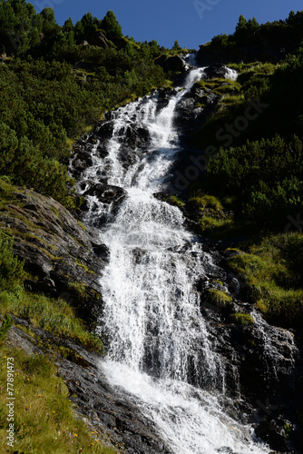 Wasserfall an den Mutterberger Seen, Stubaital, Österreich