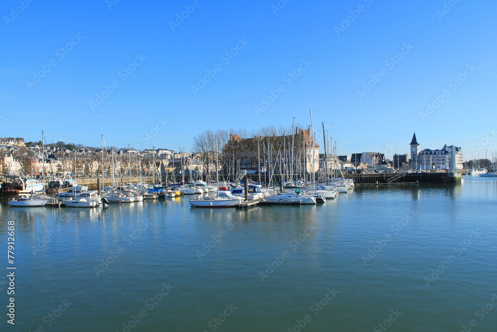 Port de plaisance de Deauville, France