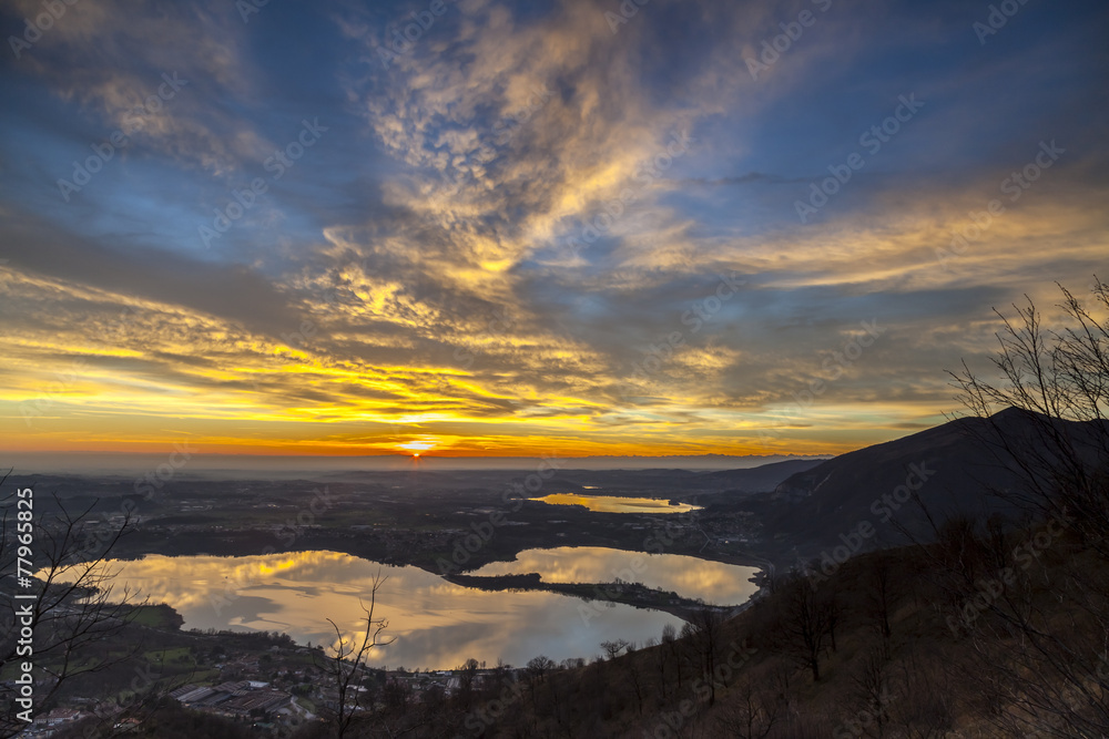 Brianza: sunset over the lakes of Lombardy