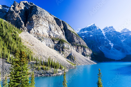 Moraine Lake  Lake Louise  Banff National Park