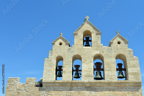 Glocken von Notre Dame de la mer in Saintes-Maries photo