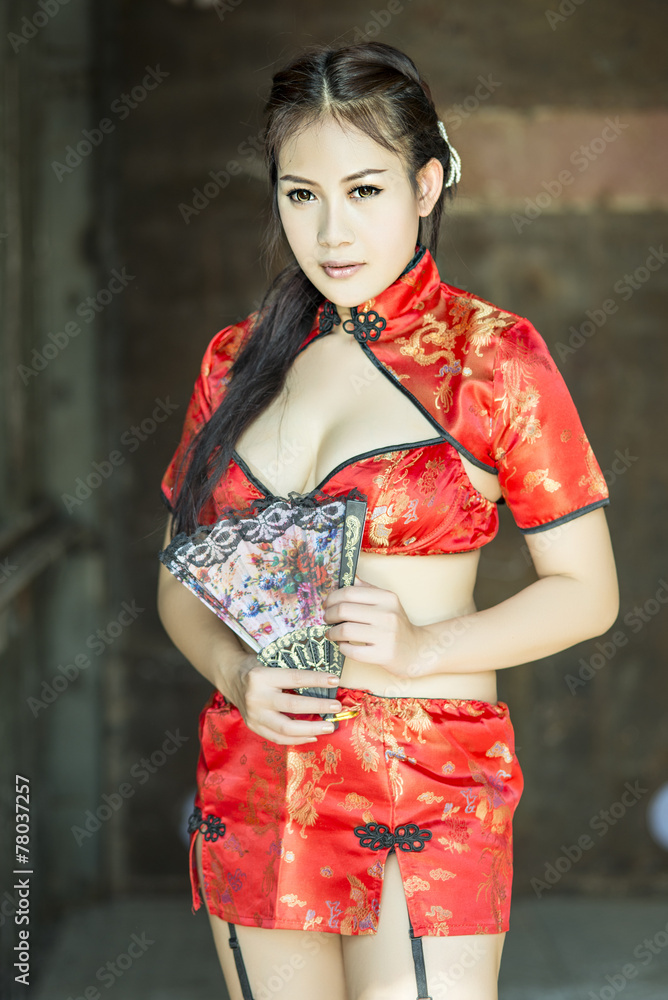 Sexy Chinese woman red dress traditional cheongsam Sexy Chinese woman red dress traditional cheongsam